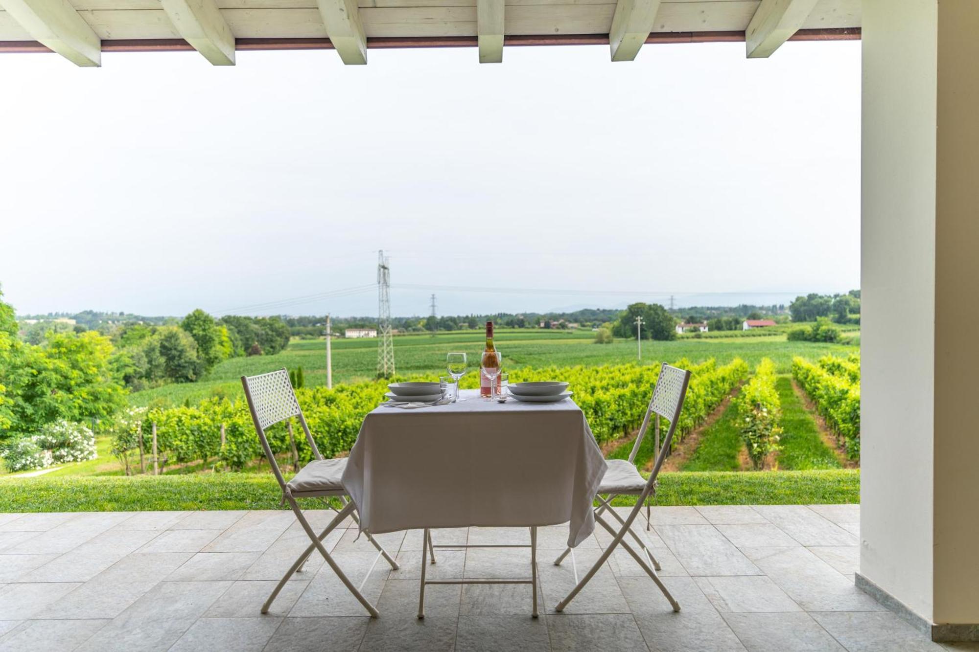 Agriturismo Colle Dei Pivi Понти-суль-Минчо Экстерьер фото