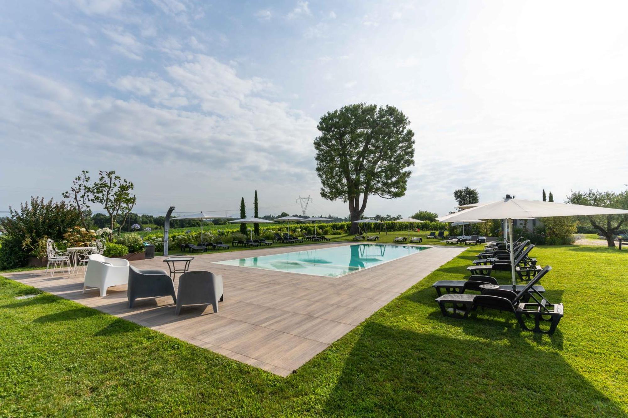 Agriturismo Colle Dei Pivi Понти-суль-Минчо Экстерьер фото