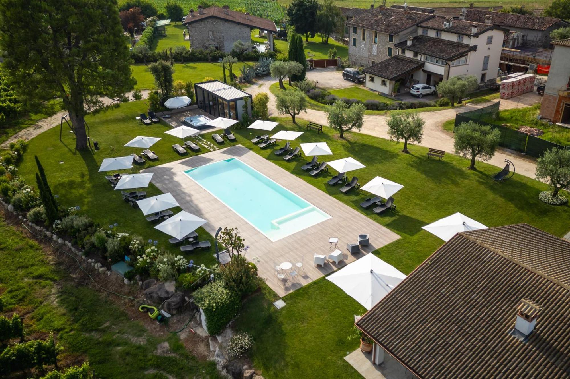 Agriturismo Colle Dei Pivi Понти-суль-Минчо Экстерьер фото