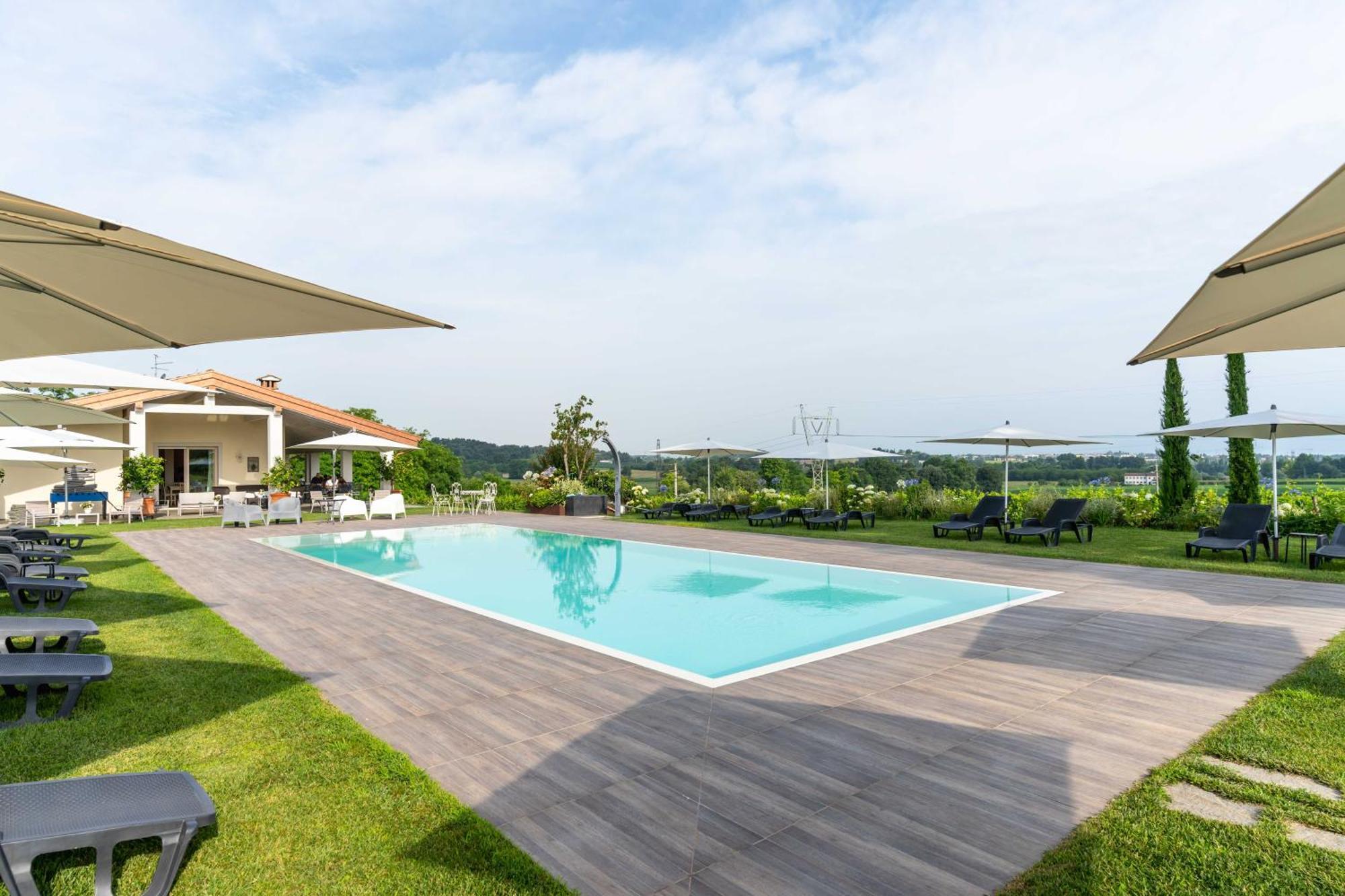 Agriturismo Colle Dei Pivi Понти-суль-Минчо Экстерьер фото