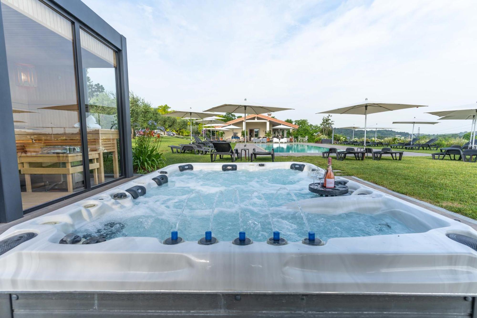 Agriturismo Colle Dei Pivi Понти-суль-Минчо Экстерьер фото