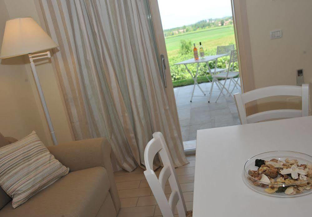 Agriturismo Colle Dei Pivi Понти-суль-Минчо Экстерьер фото